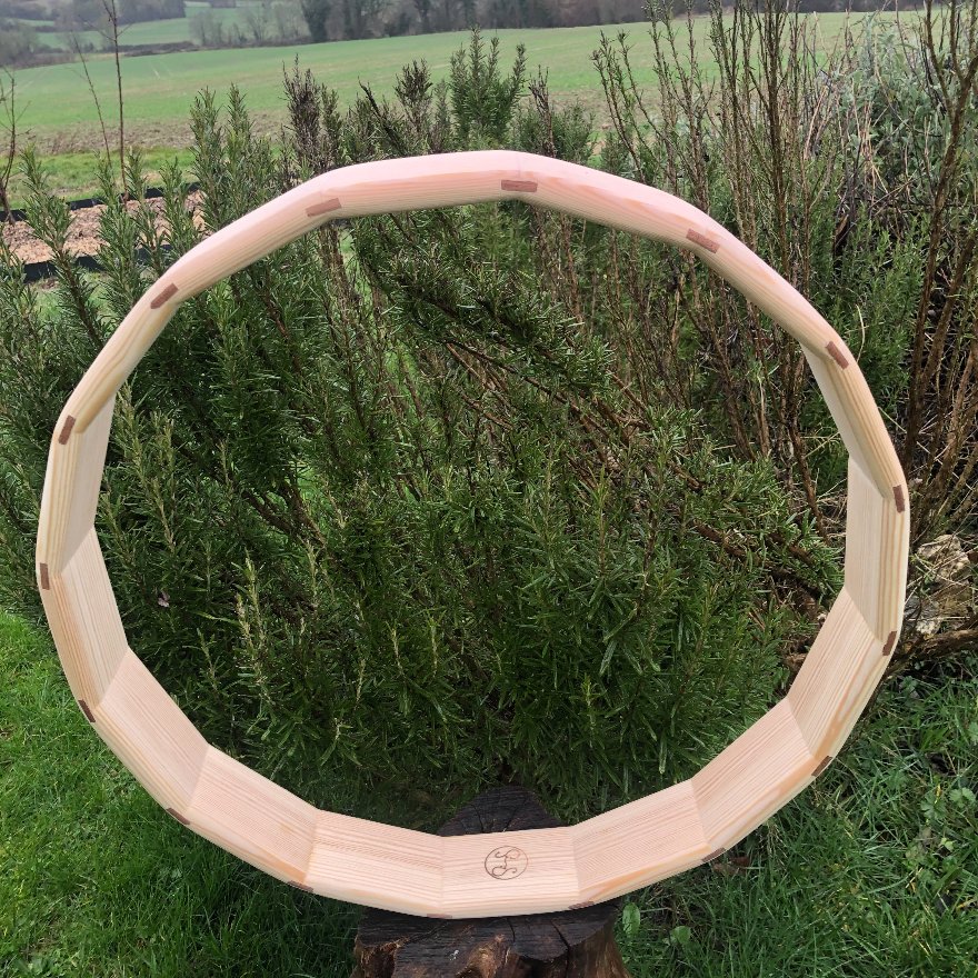 Cadre de tambour chamanique en pin et sipo (bois exotique) (cadre 6)